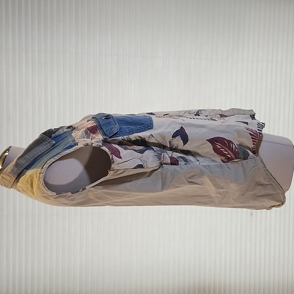 Floral Denim Vest - Picture 3 of 10